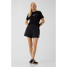 Guess Olympe Kadın Aktif Scuba Modal Karışımlı Regular Fit Şort
