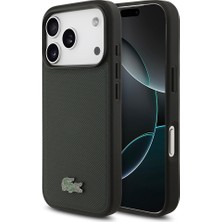 iPhone 18 Pro Kılıf Lacoste Lisanslı M-Safe Uyumlu Pu Pike Desenli Metal Logolu Kapak Koyu Yeşil