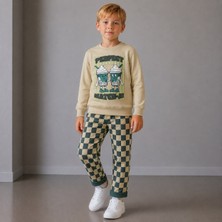 Cg Kids Matcha Baskılı Sweatshirt ve Yeşil Dama Desenli Pantolonlu Erkek Çocuk Bej/zümrüt Yeşil 2iplik 2'li Alt Üst Takım