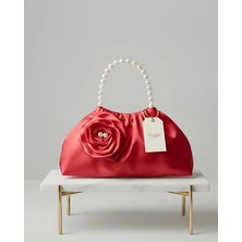 Pegu Royale Serisi Kırmızı Saten Inci Saplı Büzgülü Gül Desenli El Yapımı Lux Çanta , Düğün , Abiye , Nişan , Kutlama , Günlük ..
