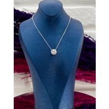 Livora Jewelry 925 Ayar Gümüş Pırlanta Montür Moissanite Taşlı Desenli Popüler Kadın Kolye
