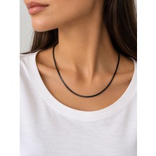 Noir Siyah Yassı Zincir Unisex Kolye – Minimal Tasarım