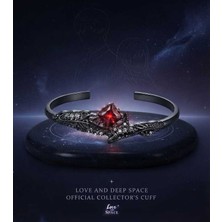 Dükkan Design Love And Deep Space Red Stone  Bilekilk