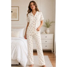 Mercansa Beyaz Kiraz Desenli Kısa Kollu Gömlek Yaka Milan Kumaş Kadın Pijama Takımı