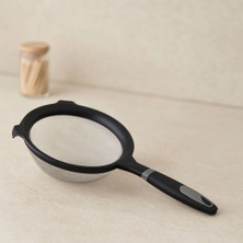 Herşey Trend Tel Süzgeç 19 cm Plastik Saplı 1000 ml