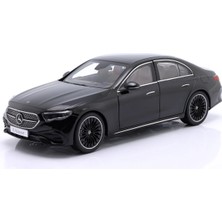 Iscale 1800601 1/18 Mercedes-Benz E Class (W214) 2023 Black