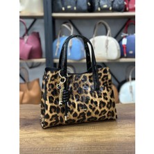 V'SHINE Model 3110 - Anahtar Charmlı El ve Omuz Çantası - (Leopar Sarı)