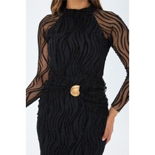 Neşeli Butik Kadın Siyah Transparan Detaylı Parıltılı Midi Boy Şık Elbise NBMY4141