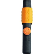 AKS Fiskars Quikfit 1000617 Tüm Bahçe Aletleri Kafalarının Kullanımı Için Evrensel Adaptör, Quikfit Saplarını Diğer Üreticilerin Cihaz Kafaları ile Kombine Etmek Için, Uzunluk: 17 Cm, Plastik,