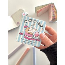 Kağıt Gemi Dükkan Lucky Day Tavşan Pastalı Sert Kapaklı 130 Yaprak Renkli Mini Planlayıcı/not Defteri/mıknatıslı Ajanda