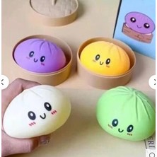 PopŞeker Mantı Pastel Baozi Sıkma Oyuncak – Kurdeleli Sürpriz Kutuda Sevimli Stres Giderici (10X10 Cm)