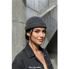 PIECE SIGNATURE Zamansız Tarz, Modern Dokunuş, Premium Denim Docker Kep ( 58-59 cm )