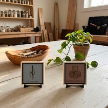Miawiki Oturma Odası ve Sehpa Üstü Için Elif Lam Mim Stantlı Tasarım ve Damla Hat Besmele Ikili Takımı 10X10 Cm, Açık Kahve - Kül Gri