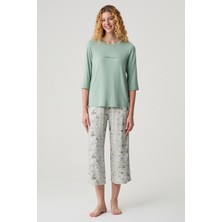 Catherine's Çiçek Desenli Kapri Pijama Takımı