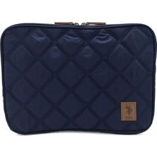 U.S. Polo Assn. Lacivert Tablet Çantası Polyester Malzeme ile Ergonomik Tasarım Sunuyor PLEVR22476