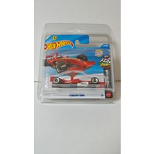 Hot Wheels Hw Startıng Grid Serisi - Ferrari F2004 Model Araba (Koruma Kabı Ile Birlikte)