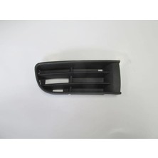 Oto101 Volkswagen Polo- 5- 02/05; Sis Lamba Kapağı Sağ (Sis Deliksiz) (Çift Farlı Tip)