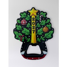 Mundy 2027 Yılbaşı Hediyelik Çam Ağacı Magnet Açacak (7.5X10 Cm) - Yeni Yıl Hatırası Buzdolabı Süsü Şişe Açacağı