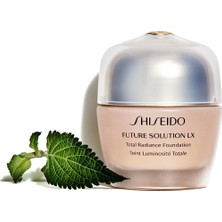 Die Grup Shiseido Future Solution Lx Base De Maquilhagem Tom 3 Rosa - 30 ml