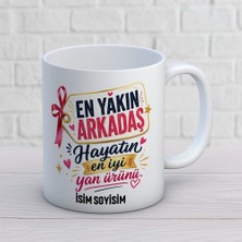 AJANS369 Kişiye Özel Arkadaş Tasarımlı Zor Günlerin Kısa Yolu Isimli Seramik Kupa