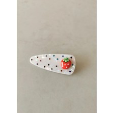 Halley Concept Kırmızı Çilek Figürlü Krem Sedef Görünümlü Taşlı Pens Toka 7x2.5 cm