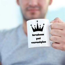 Çılgıntrend Kralına Yol Vermişim Tasarımlı Bardak