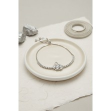 Inure Jewelry Gümüş Renk Zirkon Taşlı Pirinç Kuğu Model Asansörlü Bileklik