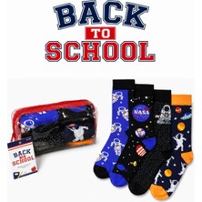 Carnaval Socks Okula Dönüş 4\'lü Çorap Seti – Uzay Temalı Kalemlikli
