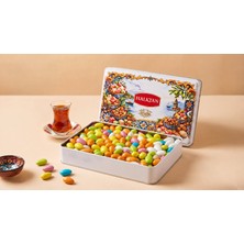 Halktan Premium Renkli Çikolatalı Badem Draje Kutusu 1500 Gr.