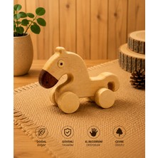 Wooden Motion Doğal Ahşap At Oyuncak – Hareketli Tekerlekli Oyuncak