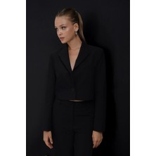Thalure Kadın Siyah Düğmeli Slim Fit Crop Blazer