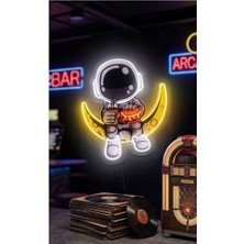 3D Bade Astronot Ay