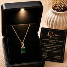 Eva's Jewellery Diamonds Zümrüt Taşlı Kadın Kolye Işıklı Hediye Kutulu ve Mücevher Sertifikalı, 925 Ayar Gümüş 18 Ayar Gerçek Altın Kaplama