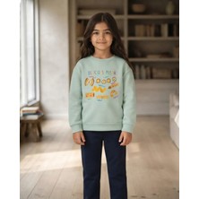 Kız Çocuk Nil Yeşili Makarnalar Temalı Sweatshirt Konforlu ve Şık