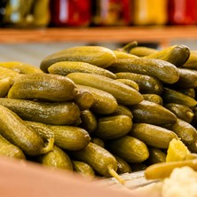 Tarihi Kemerburgaz Turşucusu Çubuk Turşusu 1 kg
