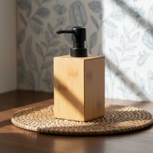 TeknoKapsül Bambu Sıvı Sabunluk | Ahşap El Sabunu, Losyon ve Şampuan Dispenseri | Modern Banyo, Mutfak ve Lavabo Düzenleyici (255ML) | Kare Bambu Sıvı Sabunluk | Mat Siyah Pompalı Ahşap Sabun Şişe