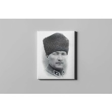 Fotolyo Atatürk Tablosu; Kalpaklı 1. Siyah - Beyaz