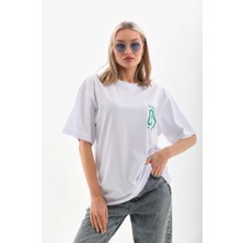 Kadın Kısa Kol Oversize Baskılı T-Shirt - Beyaz Mariposa Secret