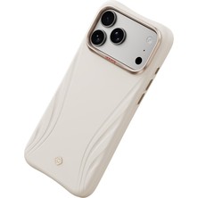 iPhone 18 Pro Uyumlu Kılıf M-Safe Şarj Özellikli Çizgili Logolu Udemos Freedom Serisi Kapak Beyaz