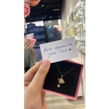 Kadın Gold Çelik Incili ve Yıldızlı Taşlı Sarkıt Tasarım Kolye