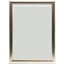 St. Morritz Pvc Çerçeve A4 Gümüş Iç Ölçüleri 21X30 cm - Dış Ölçüleri 25X33 cm FIX-ÇG02