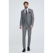 Erkek Gri Slim Fit Sivri Yakalı Yelekli Takım Elbise