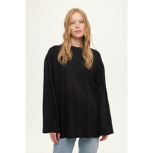 Manuka Kadın Geniş Kol Oversize Siyah TShirt Uzun Kol Günlük Stil Pamuklu Kumaş