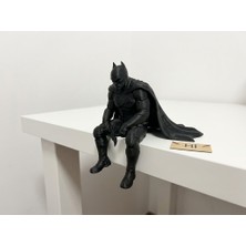Renibo 3D Yazıcı Üretimi 10 cm Oturan Batman Figürü - Masa, Raf ve Ekran Kenarı Aksesuarı Dekoratif Heykel-Dc