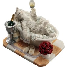 Rakun Home Küvet Keyfi – Kedi Temalı Dekoratif Minyatür Biblo