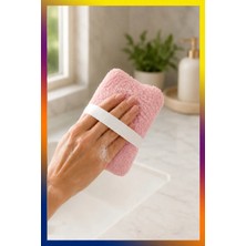 Bundeba Bebek Bakım Banyo Lifi Süngeri Pelüş Yumuşak Dokulu Elastik Bantlı Hassas Cilt Temizleme Lifi Sabun Hazneli Bebek Kesesi 13X16 cm