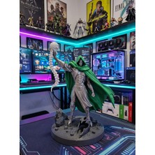 Hobifabrik Atölye Doctor Doom Figürü 22 cm - Özel Tasarım Yeşil Pelerinli Zırhlı Biblo Masa Üstü Dekoratif Heykel