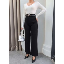 Esra Helvacı Yüksek Bel Kemerli Wide Leg Jean
