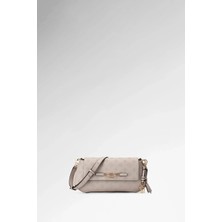 Guess Carmella Kadın Omuz Çantası