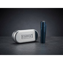 CLİPPER Clipper Deep Blue Gaz Doldurulabilir Metal Çakmak ve Özel Logolu Metal Kutulu Set